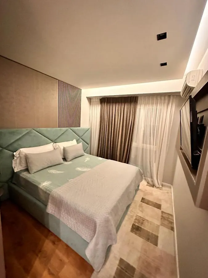 Aia Suites & Apartments Tirana 0*,