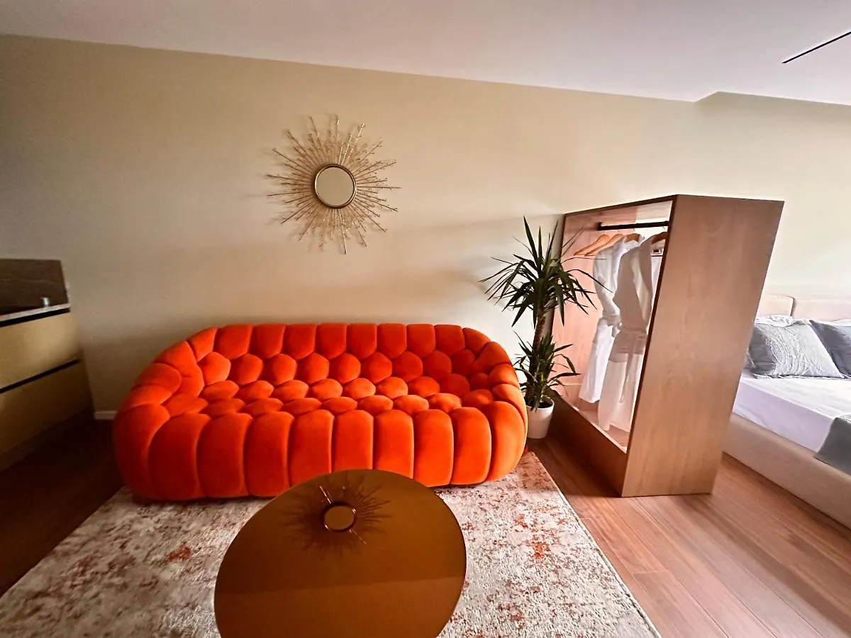 Aia Suites & Apartments Tirana 0*,  Albânia